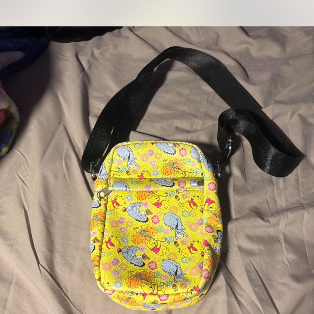 Winnie the Pooh  Yellow Floral Crossbody Bag